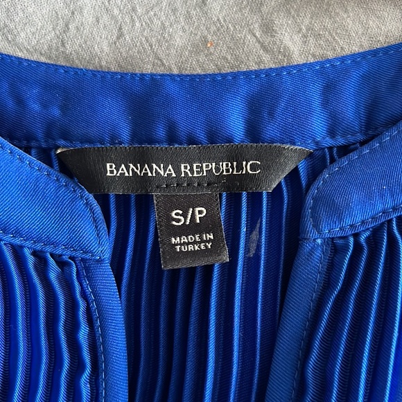 Banana Republic Blue Blouse Size Small - Picture 2 of 2